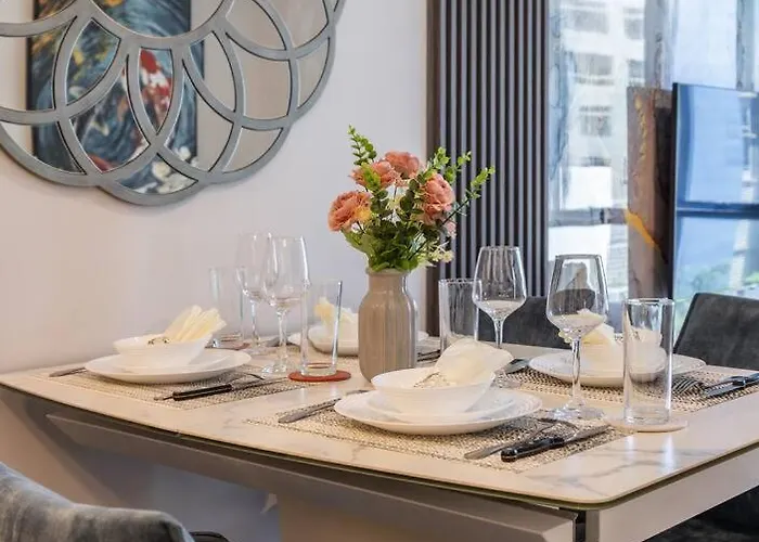 1br - 38 Park Ave It Park 60m2 - Balcony - 300 Mbps *